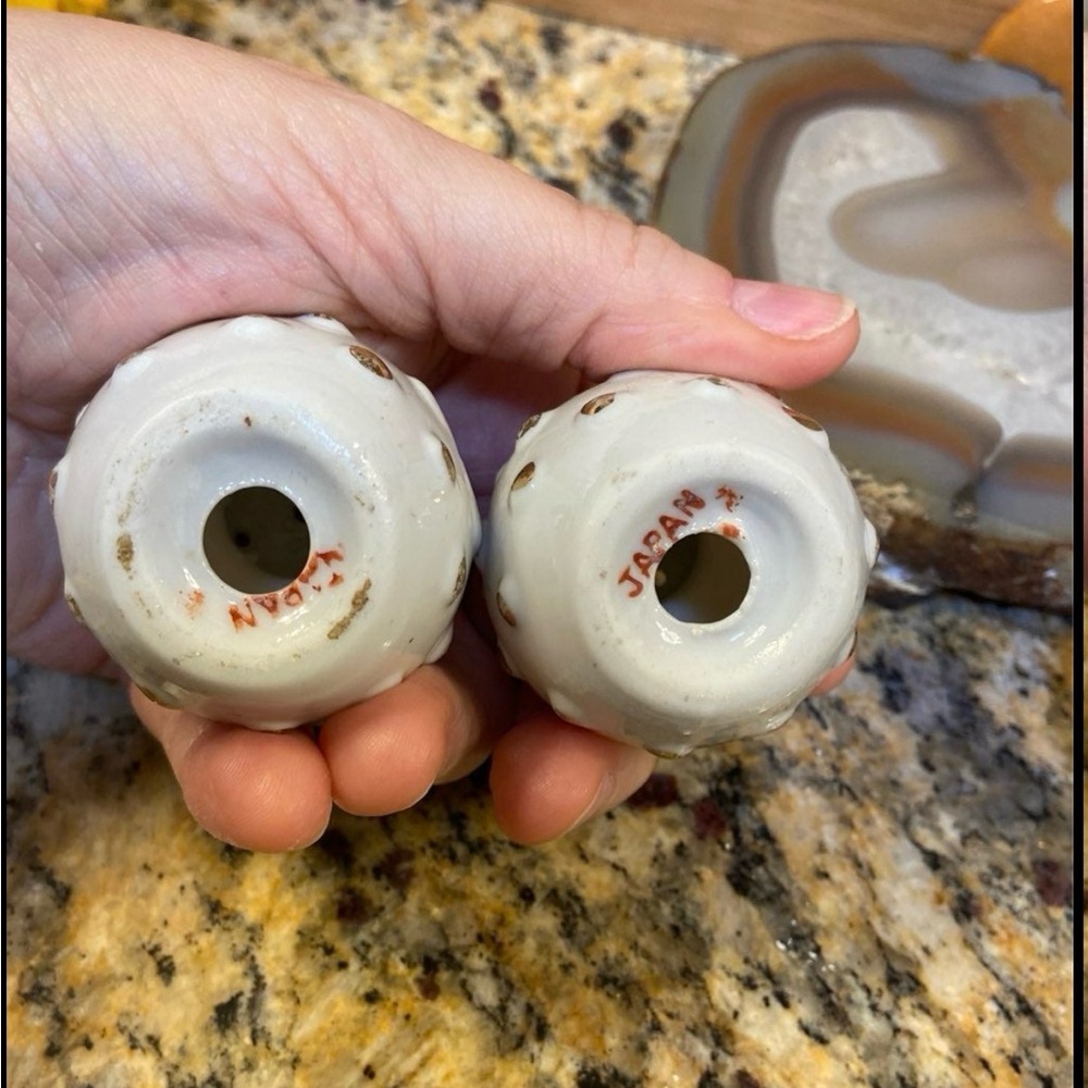 Unique Vintage Japan 50s salt & pepper shakers Guc - Picture 5 of 7